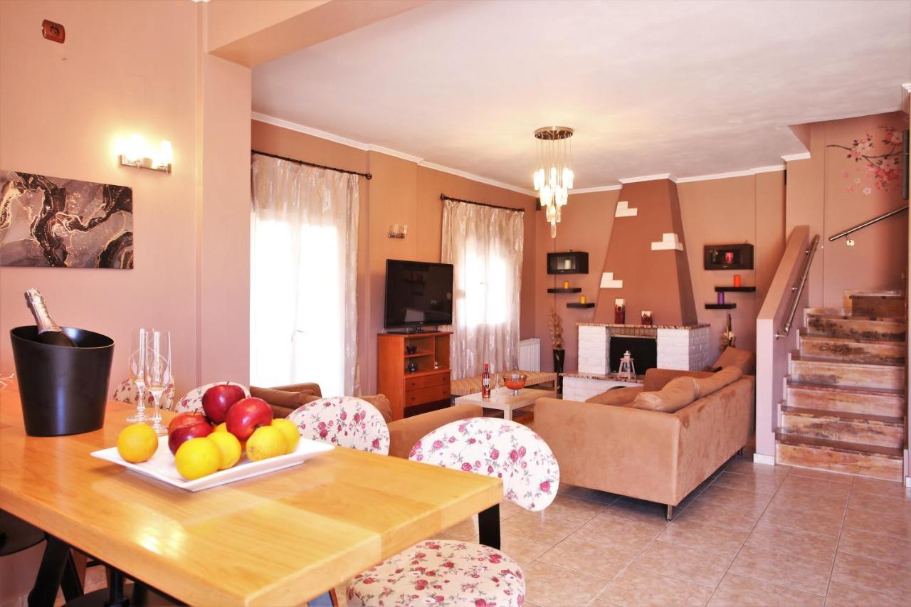 Alice Maisonette & Studios Adamantas  Luaran gambar