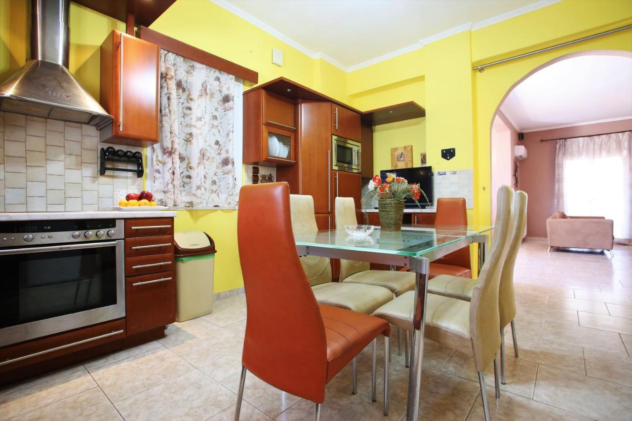 Alice Maisonette & Studios Adamantas  Luaran gambar