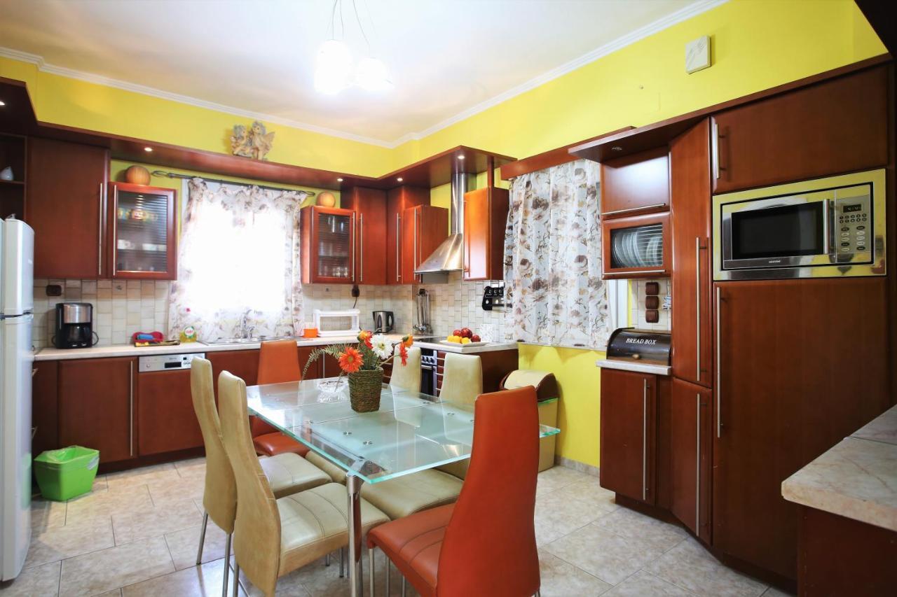 Alice Maisonette & Studios Adamantas  Luaran gambar